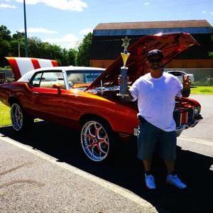 Meet your Posher, Luis